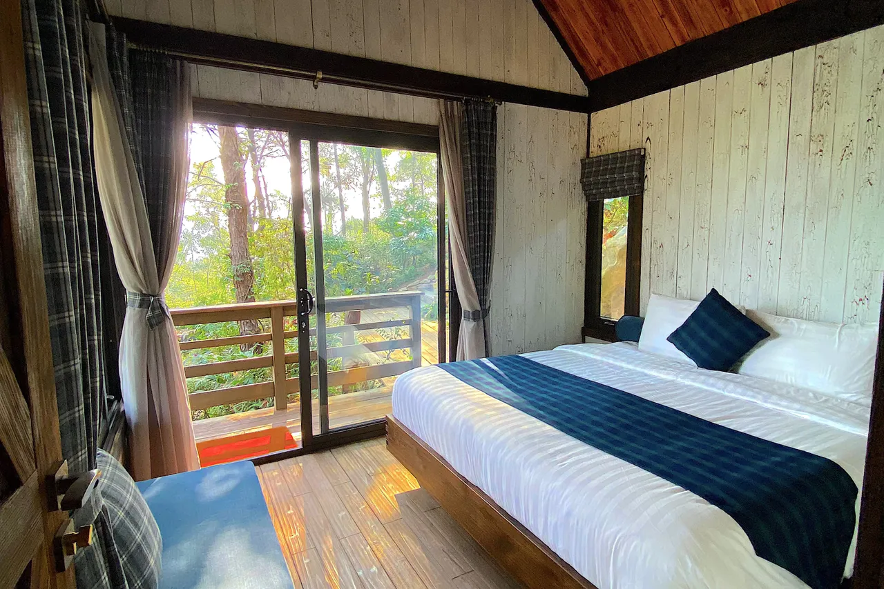 Room 5 – Amaya Retreat Sóc Sơn