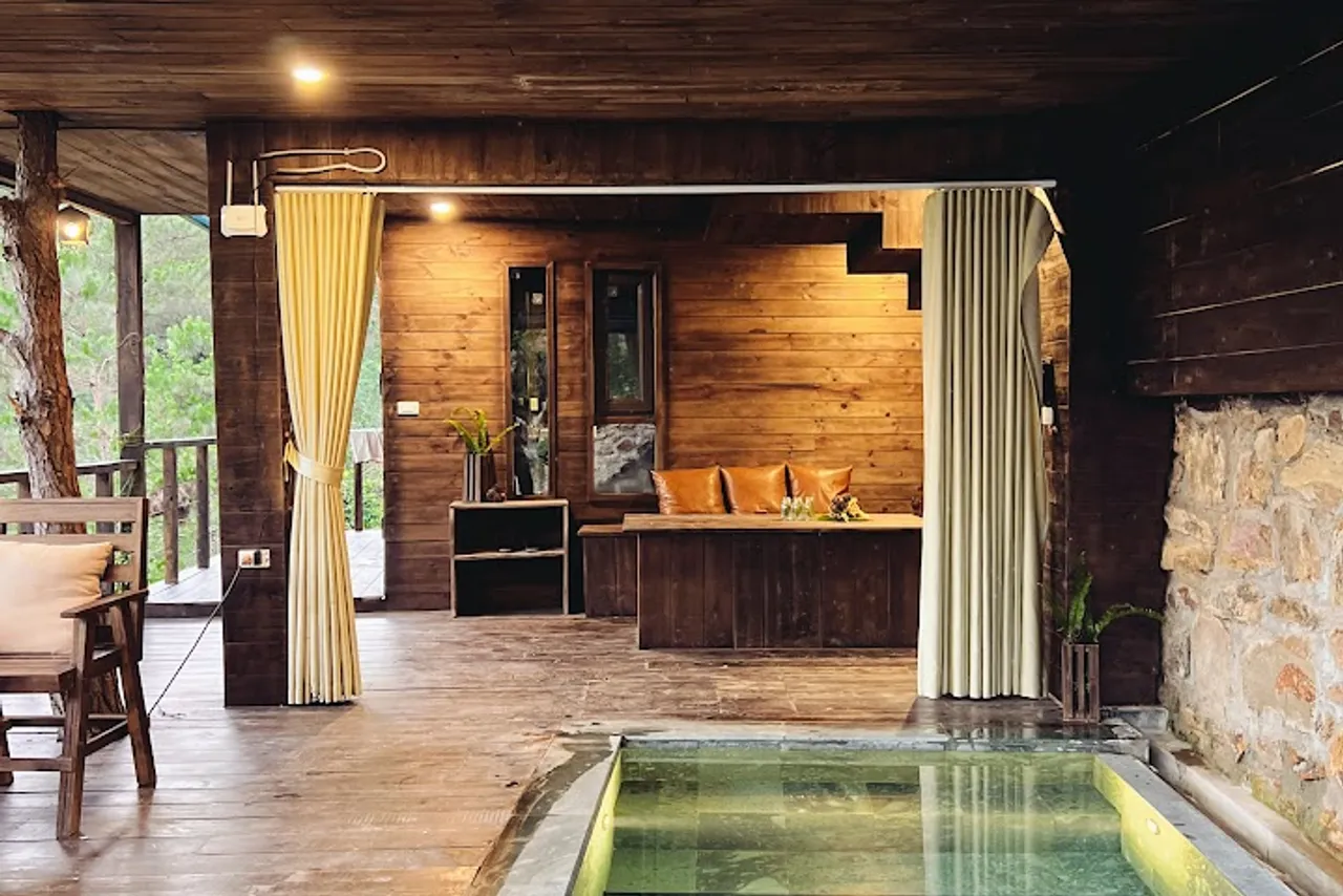 Nhà Gỗ Lớn (Đồi Llum) Sóc Sơn