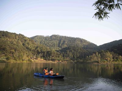 Dịch vụ phát sinh