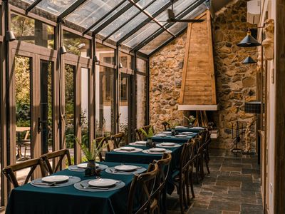 Dịch vụ phát sinh