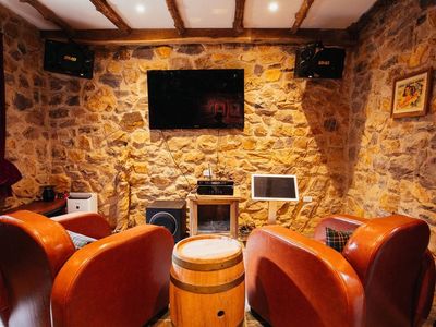 Dịch vụ phát sinh